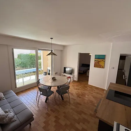 Les Courlis 滨海拉特朗什